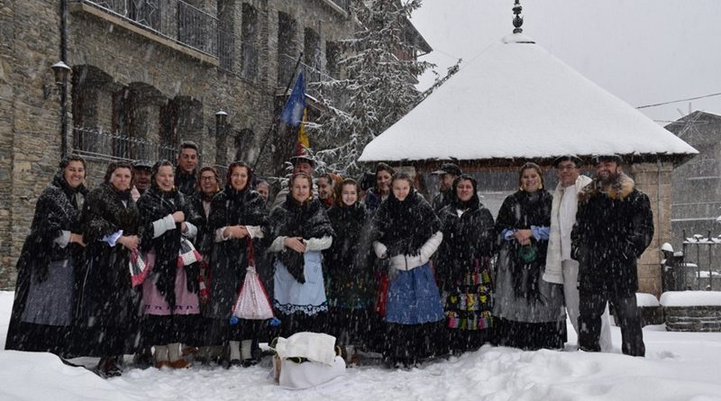 Manter a tradição portuguesa de cantar as Janeiras, em Andorra