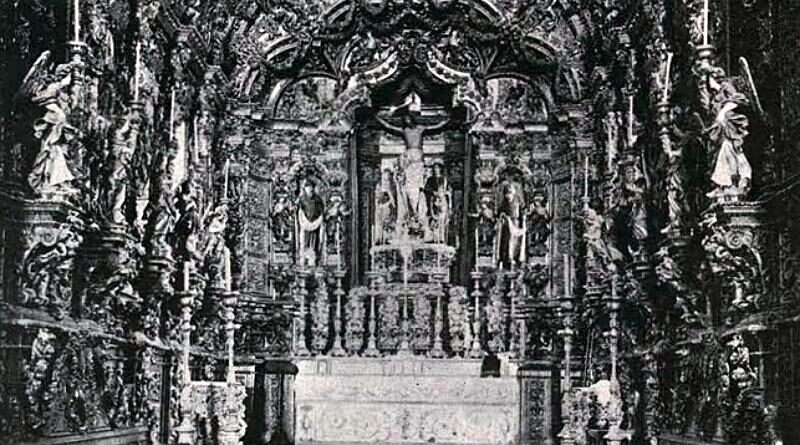 O Senhor de Matosinhos foi em procissão ao Porto