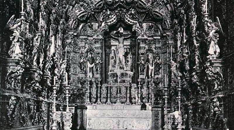 O Senhor de Matosinhos foi em procissão ao Porto