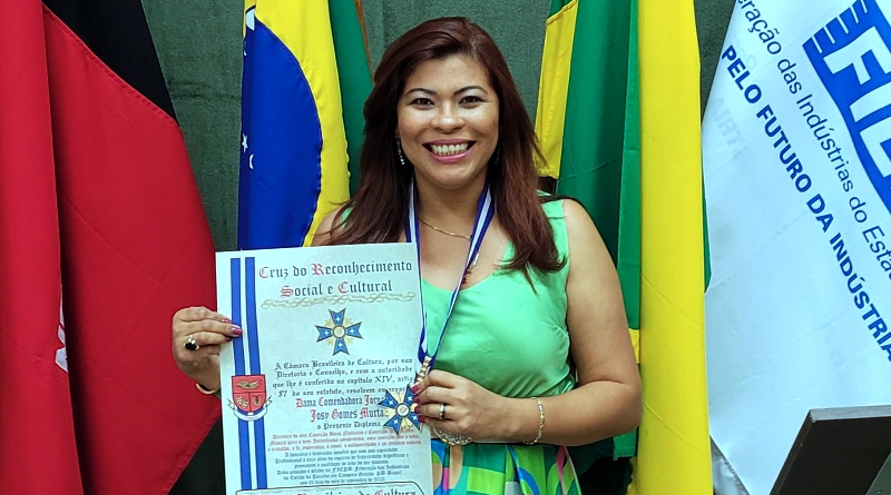 Entrevista à escritora Ângela Brodbéck