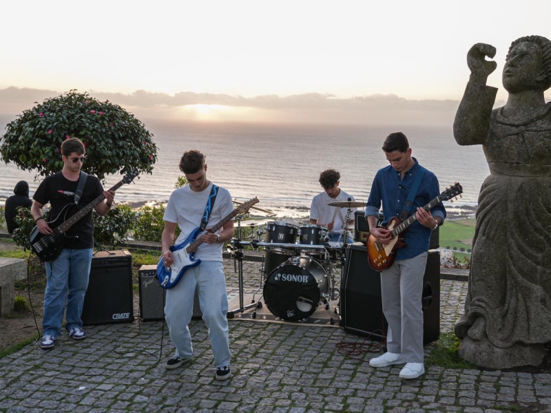 Banda &ldquo;The Same Way&rdquo; lan&ccedil;a novo single &ldquo;American Girl&rdquo;