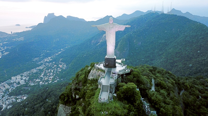 Do sonho dos fiéis ao Santuário: a verdade sobre o Cristo Redentor